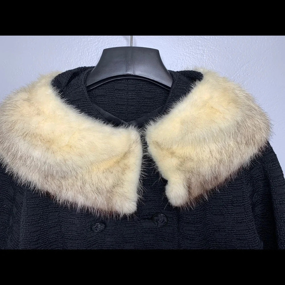 Vintage 3/4 Sleeve Fur Collar Jackey Made in USA - Picture 4 of 12
